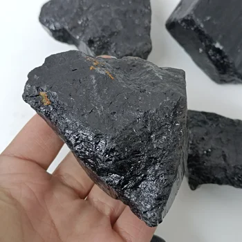  1tk Naturaalne Must Turmaliin Kruusa Gemstone Mineraal-Isendi Ebaseadusliku Kristallide Tervendav Täiustatud Kogumise Kõrvaldada Magnetism